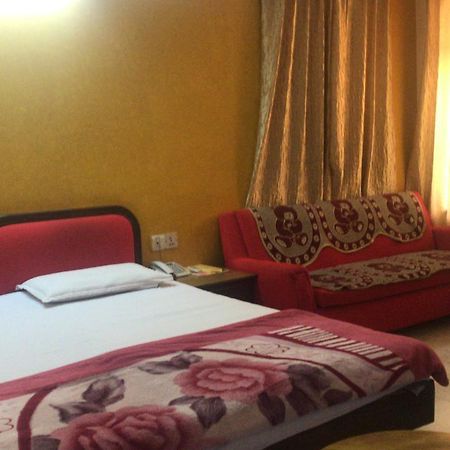 Hotel Sukant Palace Delhi  Ngoại thất bức ảnh