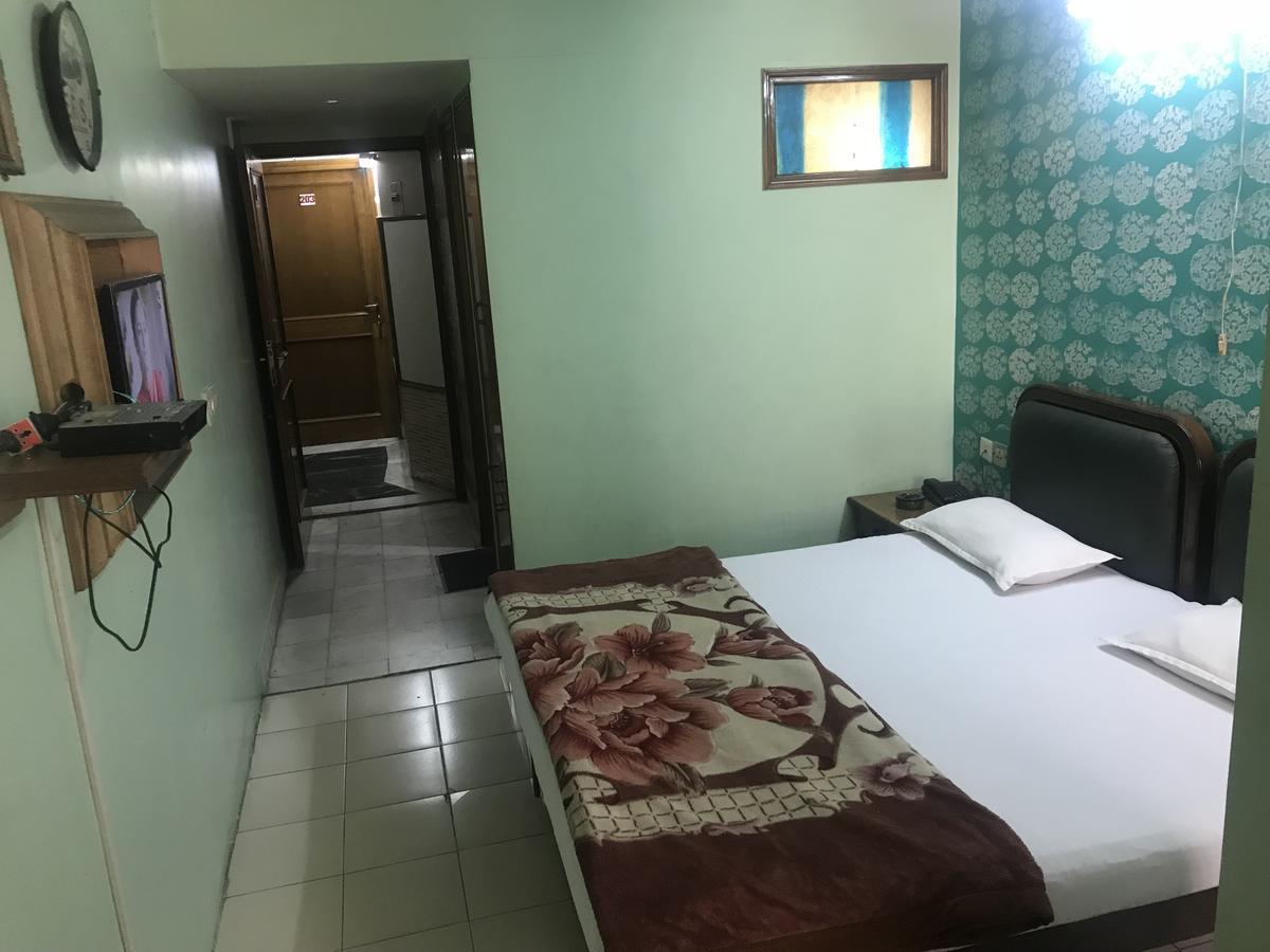 Hotel Sukant Palace Delhi  Ngoại thất bức ảnh