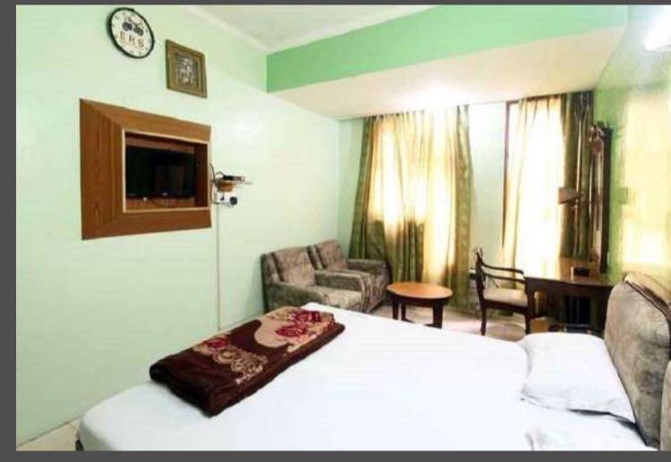 Hotel Sukant Palace Delhi  Ngoại thất bức ảnh